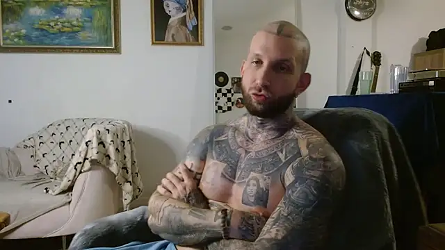 Snapshot of bobbybacala91 chatting on October 4, 2025, 4:43 am bobbybacala91 online show from October 4, 2025, 4:43 am