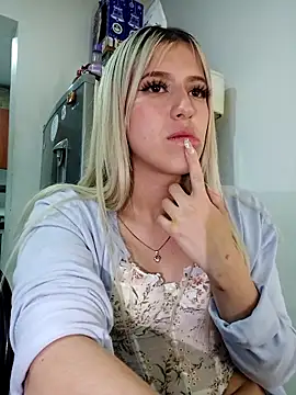 Snapshot of eva-2023 chatting on February 15, 2025, 4:47 am eva-2023 online show from February 15, 2025, 4:47 am