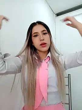 Snapshot of eva-2023 chatting on October 1, 2025, 6:58 pm eva-2023 online show from October 1, 2025, 6:58 pm