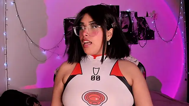Snapshot of willow_poisson chatting on December 3, 2025, 5:11 pm willow poisson online show from December 3, 2025, 5:11 pm