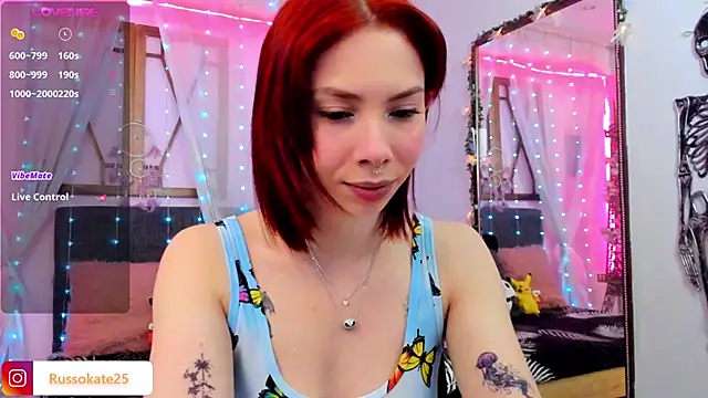Snapshot of laura_olssen chatting on September 22, 2025, 12:40 pm laura olssen online show from September 22, 2025, 12:40 pm