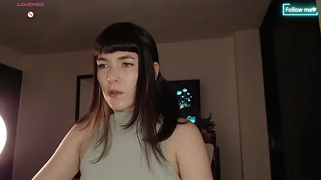 Snapshot of CherryBlossom___ chatting on February 7, 2026, 2:15 am CherryBlossom online show from February 7, 2026, 2:15 am