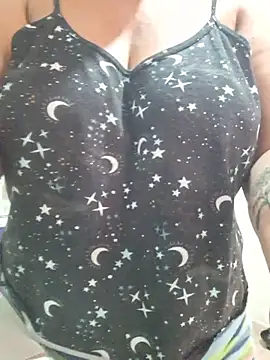 Snapshot of Gimena41 chatting on December 4, 2025, 2:59 pm Gimena41 online show from December 4, 2025, 2:59 pm