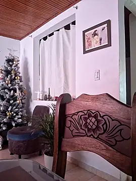 Snapshot of Gimena41 chatting on December 16, 2025, 3:39 pm Gimena41 online show from December 16, 2025, 3:39 pm