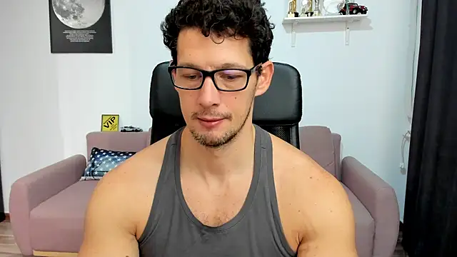 BrutusK08 online show from December 22, 2025, 8:44 am