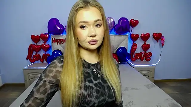 Snapshot of StacyYellig chatting on February 3, 2025, 8:24 pm StacyYellig online show from February 3, 2025, 8:24 pm