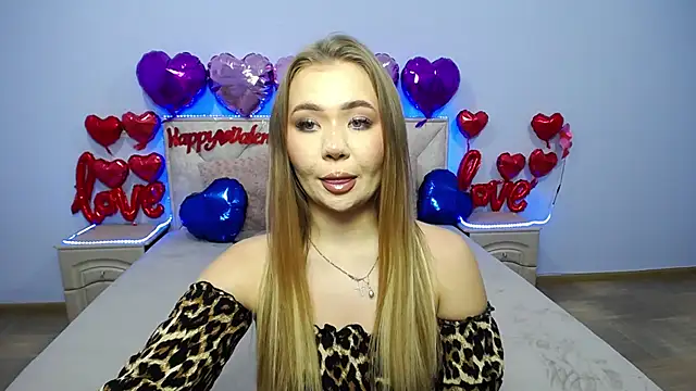 Snapshot of StacyYellig chatting on February 10, 2025, 4:36 pm StacyYellig online show from February 10, 2025, 4:36 pm