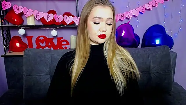 Snapshot of StacyYellig chatting on February 14, 2025, 6:23 am StacyYellig online show from February 14, 2025, 6:23 am