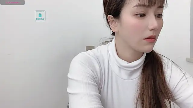 Snapshot of LIsha--170 chatting on February 18, 2025, 11:44 am LIsha--170 online show from February 18, 2025, 11:44 am