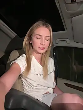 EvieEvans online show from December 1, 2024, 9:59 pm