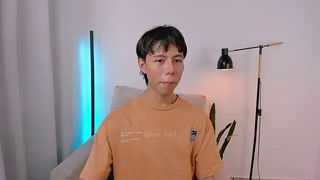 Snapshot of kim_lian21 chatting on February 1, 2026, 1:53 pm kim lian21 online show from February 1, 2026, 1:53 pm