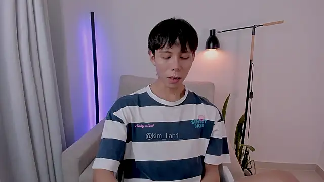 Snapshot of kim_lian21 chatting on February 13, 2026, 3:13 am kim lian21 online show from February 13, 2026, 3:13 am