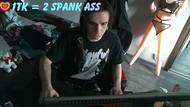 izilizi 23 online show from December 21, 2025, 9:38 am