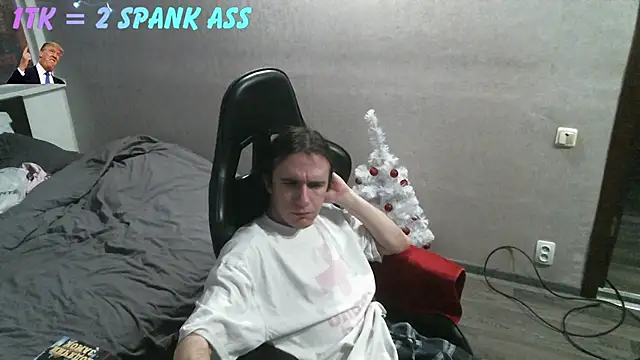 Snapshot of izilizi_23 chatting on February 14, 2026, 7:10 pm izilizi 23 online show from February 14, 2026, 7:10 pm