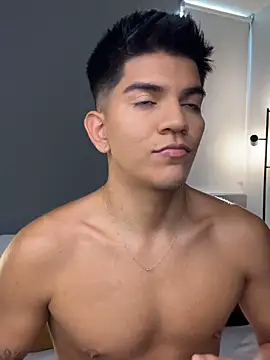 Snapshot of santiago_01 chatting on February 21, 2026, 9:49 pm santiago 01 online show from February 21, 2026, 9:49 pm