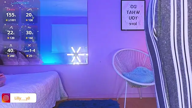 LillyDolls23 online show from January 19, 2025, 2:17 pm