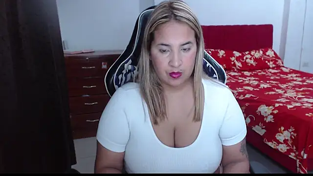 KathyHardcore69 online show from November 23, 2025, 2:33 am