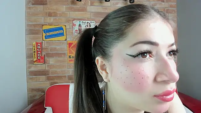 miss  pamela online show from October 21, 2025, 11:00 am