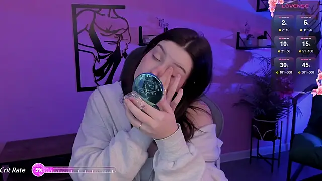 CoralineKeyns online show from December 12, 2024, 5:10 am