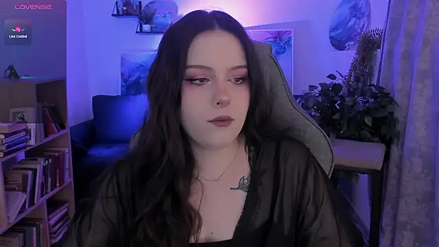 Snapshot of CoralineKeyns chatting on February 14, 2026, 3:25 am CoralineKeyns online show from February 14, 2026, 3:25 am