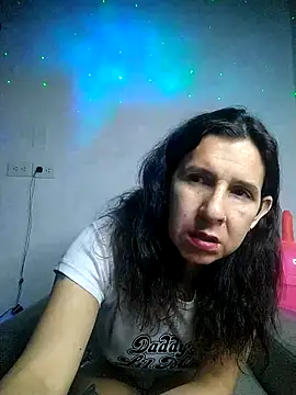 Cameron puppy online show from December 21, 2025, 3:13 am