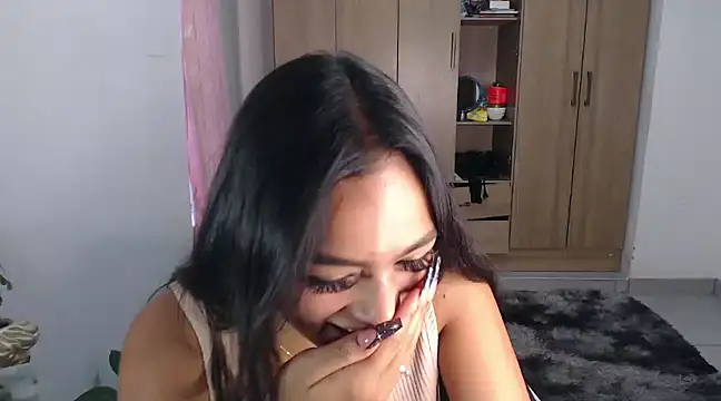 Snapshot of fairylatin222 chatting on January 8, 2025, 10:48 pm fairylatin222 online show from January 8, 2025, 10:48 pm