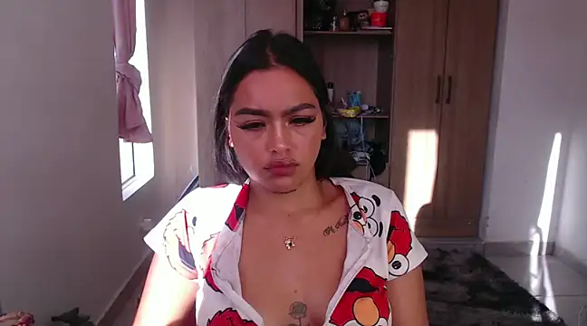 Snapshot of fairylatin222 chatting on January 11, 2025, 12:50 pm fairylatin222 online show from January 11, 2025, 12:50 pm