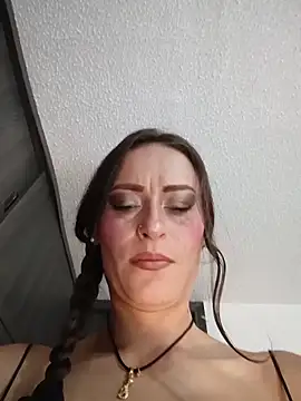 Snapshot of JadeHiilton chatting on February 25, 2026, 12:15 pm JadeHiilton online show from February 25, 2026, 12:15 pm