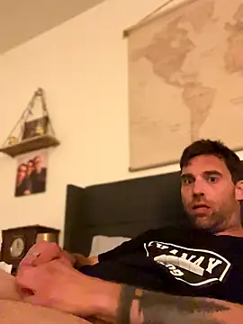 Snapshot of ucbryson chatting on September 9, 2025, 7:30 am ucbryson online show from September 9, 2025, 7:30 am