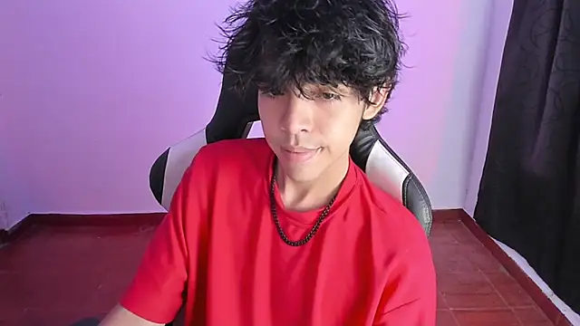 Alan26  online show from February 18, 2025, 2:16 am