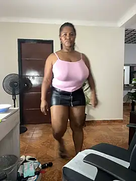 Snapshot of AliciaMiilf chatting on March 15, 2025, 11:17 pm AliciaMiilf online show from March 15, 2025, 11:17 pm