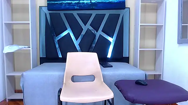 Snapshot of mailo_bronw chatting on December 24, 2024, 2:44 pm mailo bronw online show from December 24, 2024, 2:44 pm