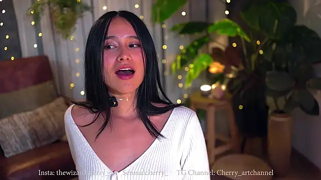 Snapshot of Miss_beee chatting on February 28, 2026, 1:50 am Miss beee online show from February 28, 2026, 1:50 am