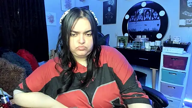 Snapshot of Luise_Meyrink chatting on October 30, 2025, 3:52 am Luise Meyrink online show from October 30, 2025, 3:52 am