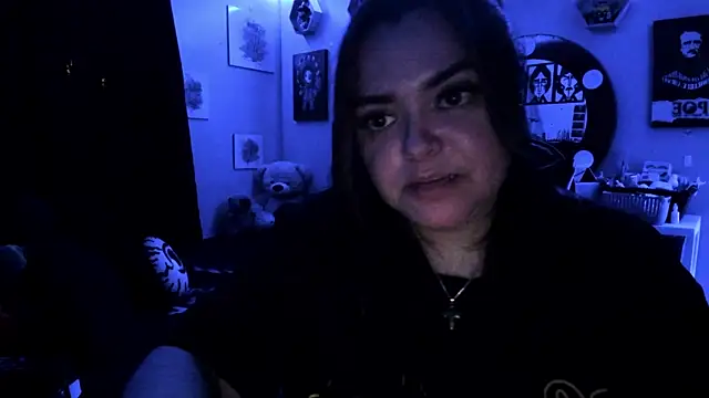 Snapshot of Luise_Meyrink chatting on December 20, 2025, 2:40 am Luise Meyrink online show from December 20, 2025, 2:40 am