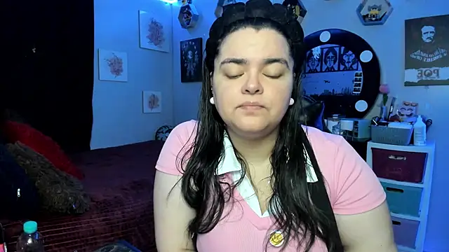 Snapshot of Luise_Meyrink chatting on February 14, 2026, 3:14 am Luise Meyrink online show from February 14, 2026, 3:14 am