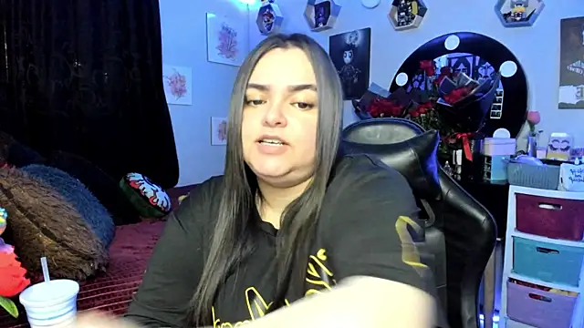 Snapshot of Luise_Meyrink chatting on February 17, 2026, 2:41 am Luise Meyrink online show from February 17, 2026, 2:41 am