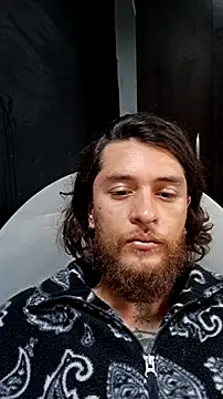 Snapshot of raymon616 chatting on October 22, 2025, 2:06 pm raymon616 online show from October 22, 2025, 2:06 pm