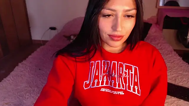 MissDennise online show from February 12, 2025, 8:40 pm