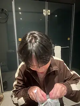 hihi0169 online show from April 10, 2026, 12:10 pm