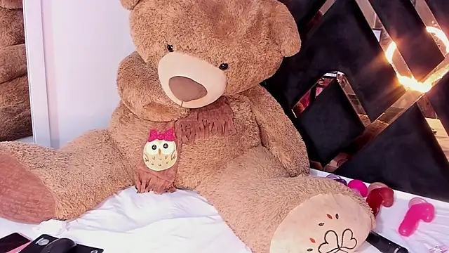 Snapshot of Ebony_beautifull chatting on February 7, 2025, 2:08 am Ebony beautifull online show from February 7, 2025, 2:08 am