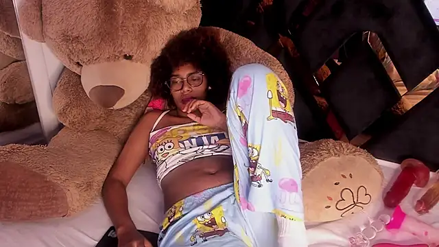 Snapshot of Ebony_beautifull chatting on February 13, 2025, 7:56 am Ebony beautifull online show from February 13, 2025, 7:56 am