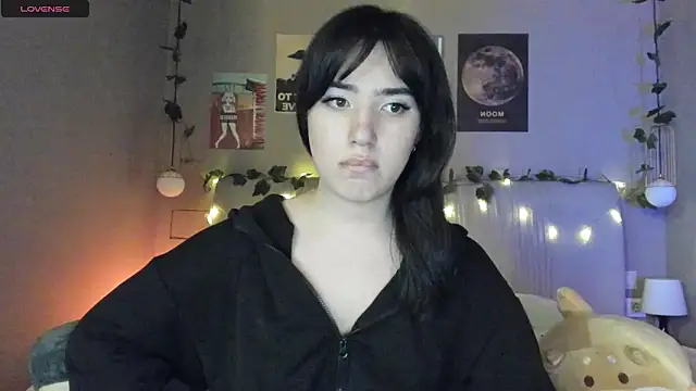 Snapshot of Anisawithlove chatting on December 11, 2024, 5:04 pm Anisawithlove online show from December 11, 2024, 5:04 pm