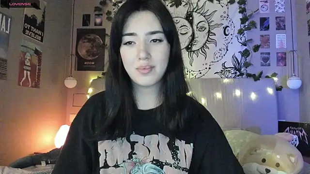 Snapshot of Anisawithlove chatting on January 17, 2025, 5:08 pm Anisawithlove online show from January 17, 2025, 5:08 pm