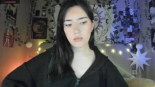 Snapshot of Anisawithlove chatting on February 16, 2025, 2:10 pm Anisawithlove online show from February 16, 2025, 2:10 pm