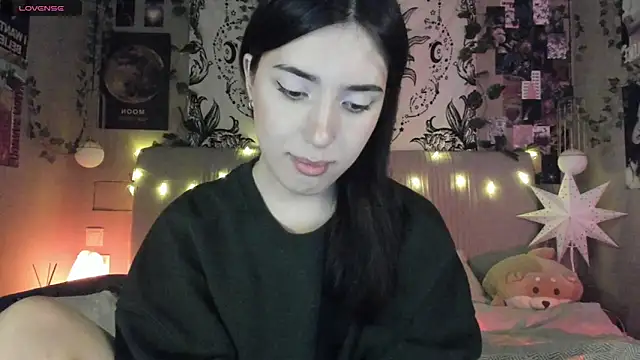 Snapshot of Anisawithlove chatting on March 6, 2025, 5:22 pm Anisawithlove online show from March 6, 2025, 5:22 pm