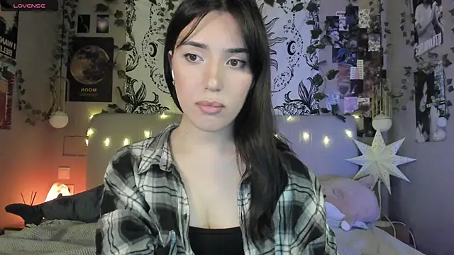 Snapshot of Anisawithlove chatting on March 9, 2025, 1:48 pm Anisawithlove online show from March 9, 2025, 1:48 pm