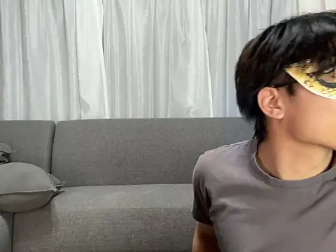 Snapshot of tubaki_taku chatting on March 12, 2025, 6:11 pm tubaki taku online show from March 12, 2025, 6:11 pm