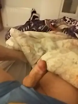 Snapshot of biiigbosss88 chatting on March 18, 2025, 10:58 pm biiigbosss88 online show from March 18, 2025, 10:58 pm