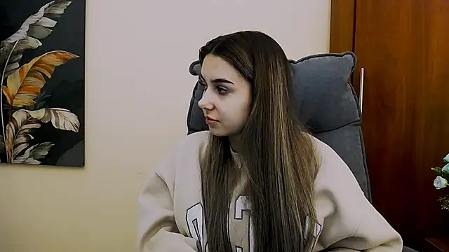 Lili magic online show from February 21, 2025, 1:11 pm